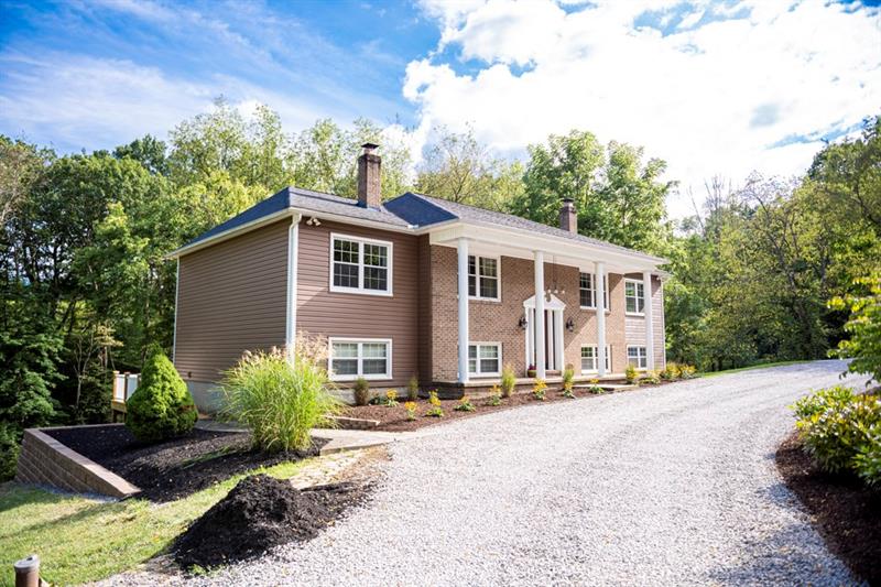 122 Spring Run Road Butler, PA 16001 - Photo 2 of 24 Gallery Image 2