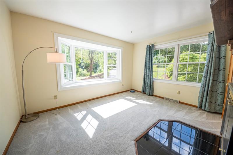 122 Spring Run Road Butler, PA 16001 - Photo 15 of 24 Gallery Image 15
