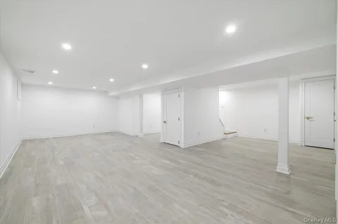 $899,999 | 168 Martens Avenue, Valley Stream, NY 11580