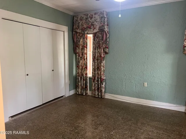 $2,950 | 301 North Mall Street, Lafayette, LA 70503