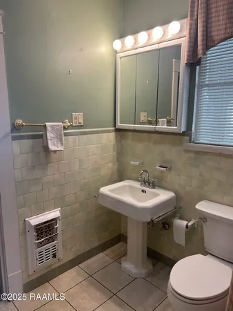 $2,950 | 301 North Mall Street, Lafayette, LA 70503
