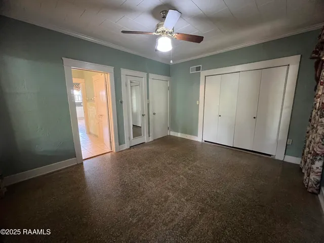 $2,950 | 301 North Mall Street, Lafayette, LA 70503