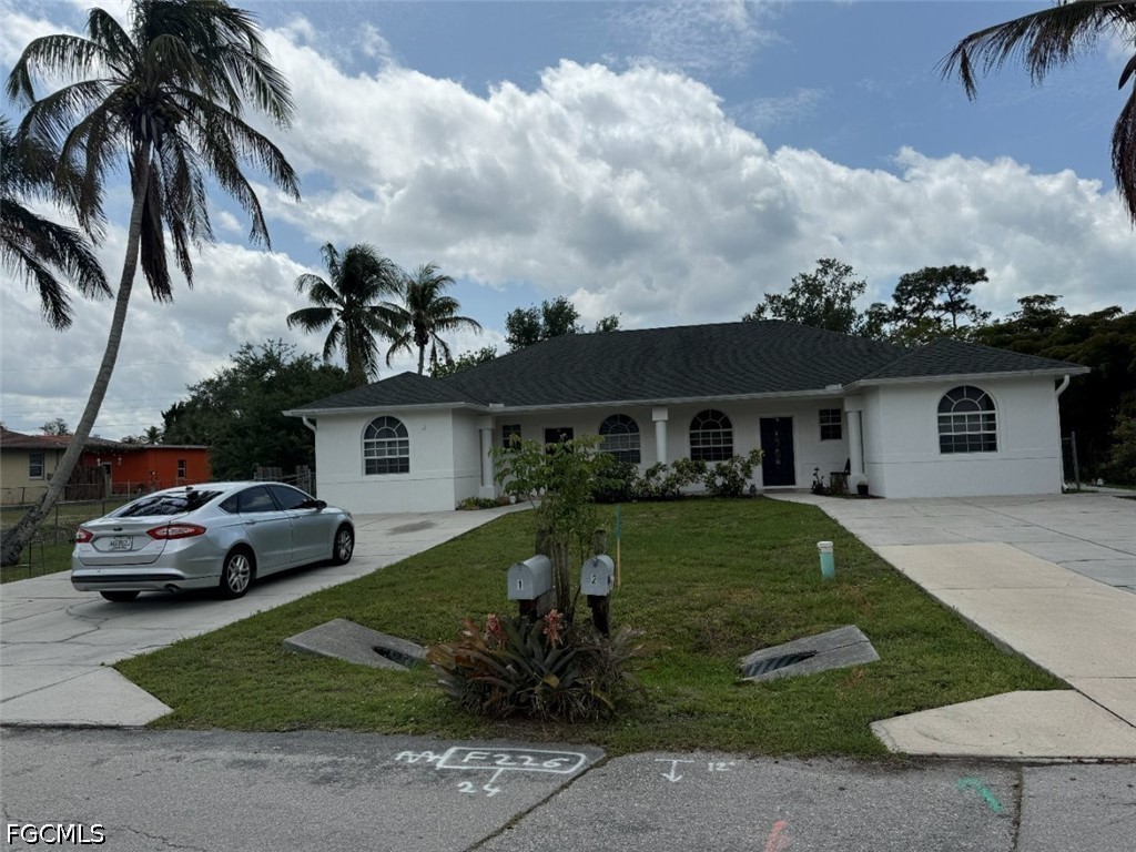 2500 Storter Avenue Naples, FL 34112 - Photo 44 of 48