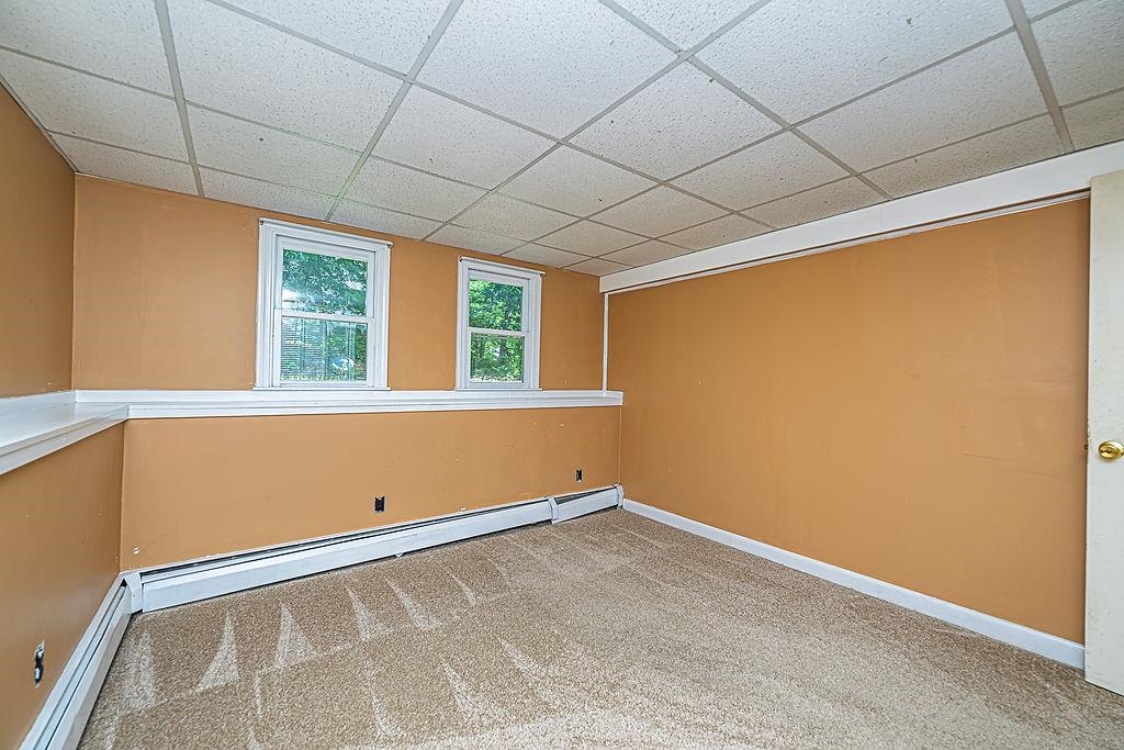181 High Range Road Londonderry, NH 03053 - Photo 32 of 48 Gallery Image 32