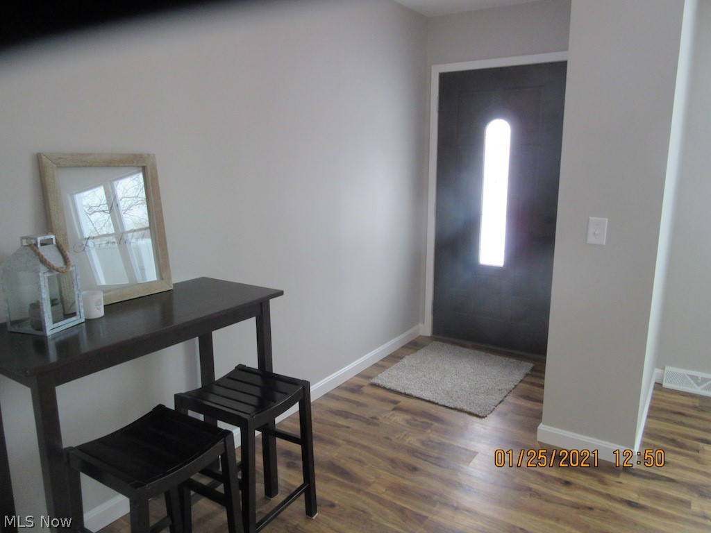 3749 Blackmore Road Perry, OH 44081 - Photo 2 of 25 foyer entry w/ receiving closet