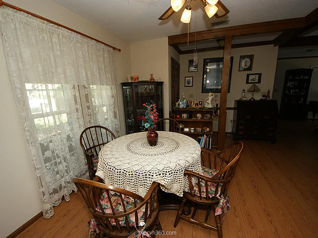 112 Longleaf Road Summerville, SC 29486 - Photo 11 of 41 11