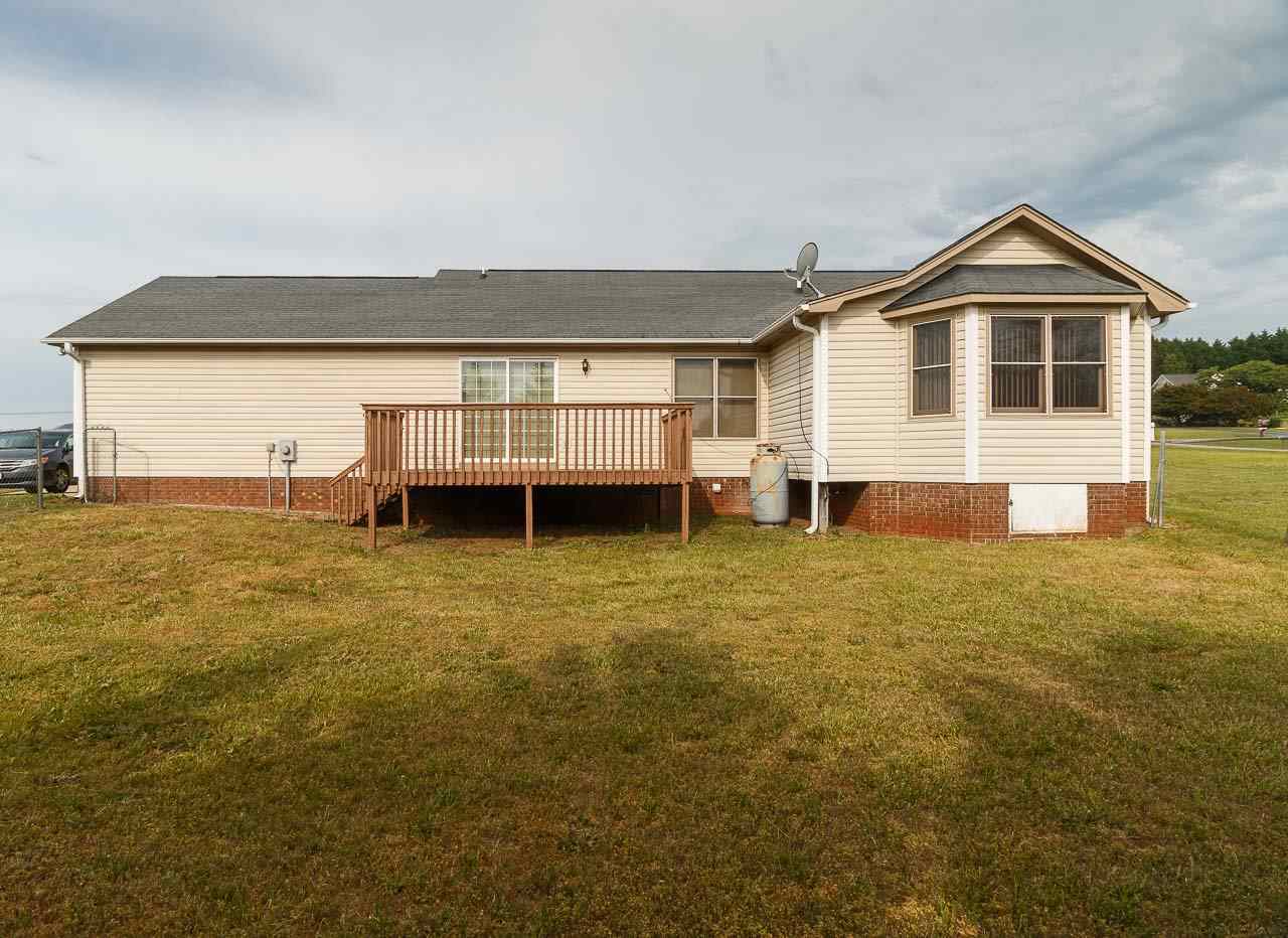 206 Orchard Grove Road Campobello, SC 29322 - Photo 2 of 16