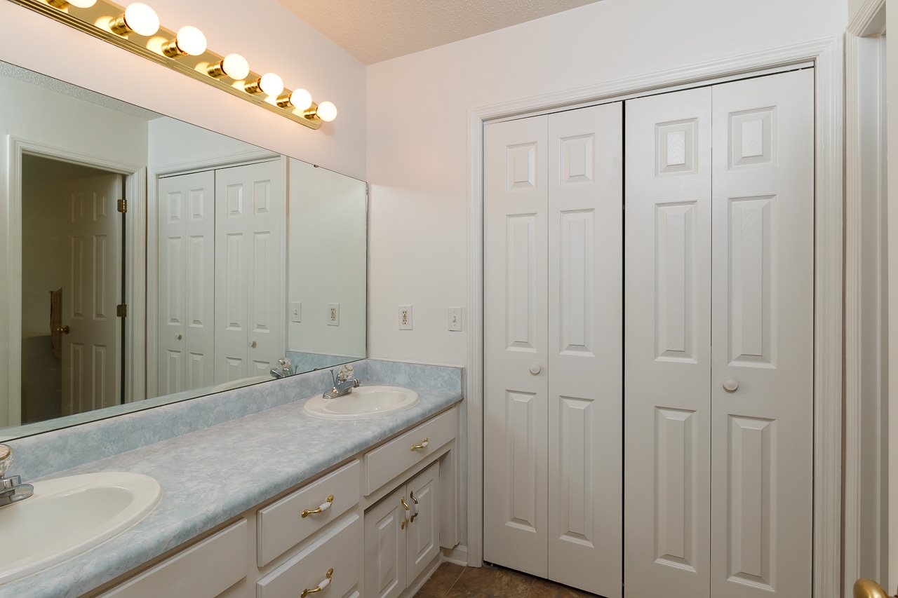 206 Orchard Grove Road Campobello, SC 29322 - Photo 9 of 16