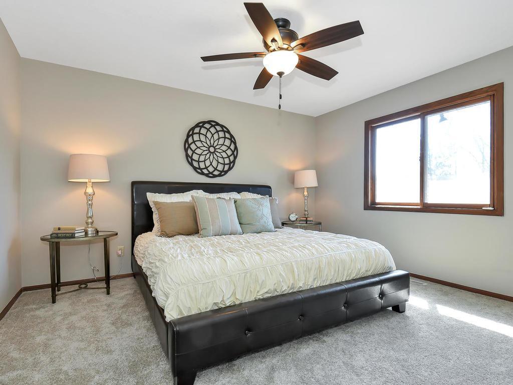 4731 Spring Circle Minnetonka, MN 55345 - Photo 12 of 24