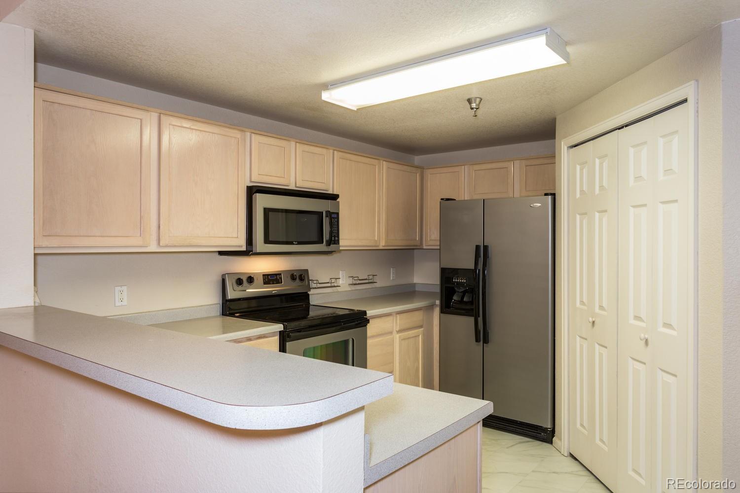 2575 South Syracuse Way, Unit 101 Denver, CO 80231 - Photo 11 of 25