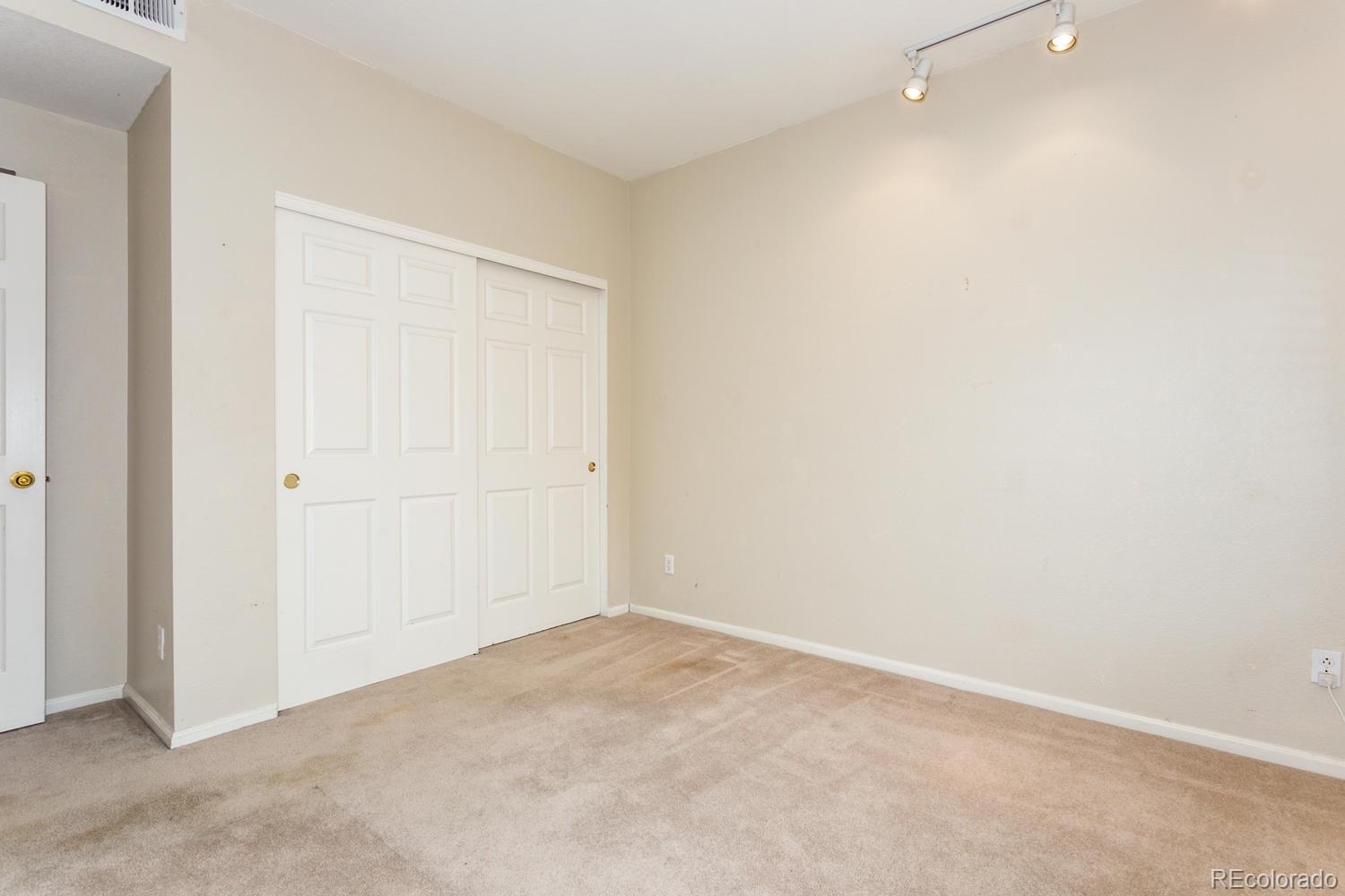 2575 South Syracuse Way, Unit 101 Denver, CO 80231 - Photo 19 of 25