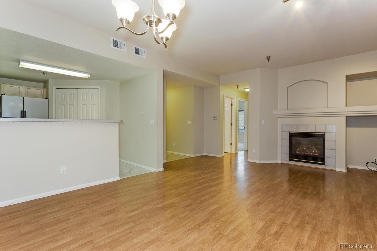2575 South Syracuse Way, Unit 101 Denver, CO 80231 - Photo 9 of 25