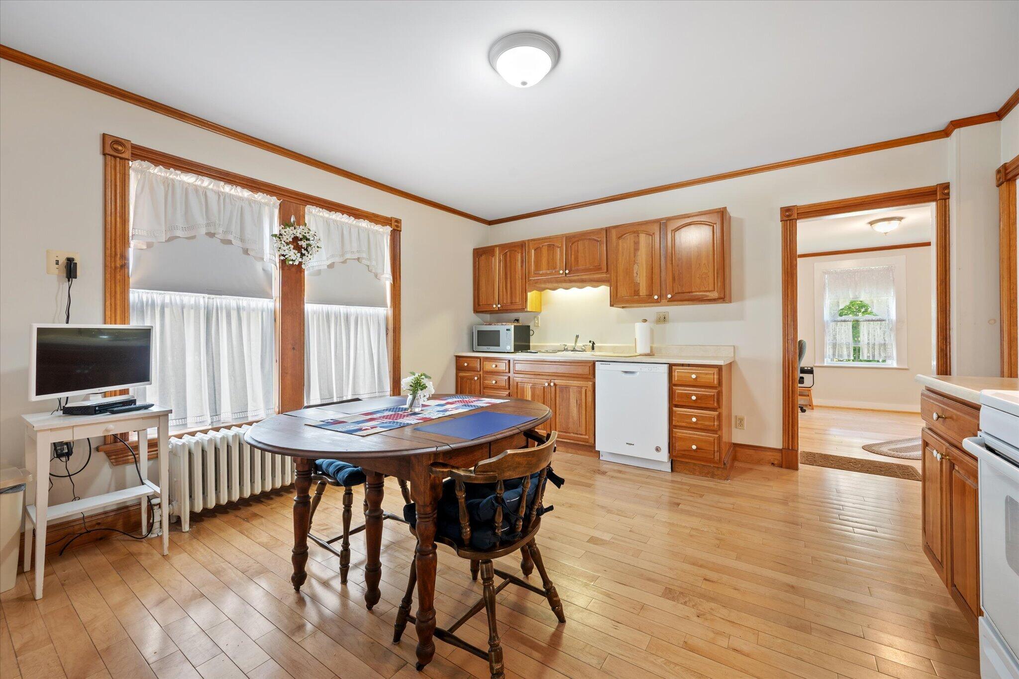 167 Maple Street Bangor, ME 04401 - Photo 14 of 43 Kitchen