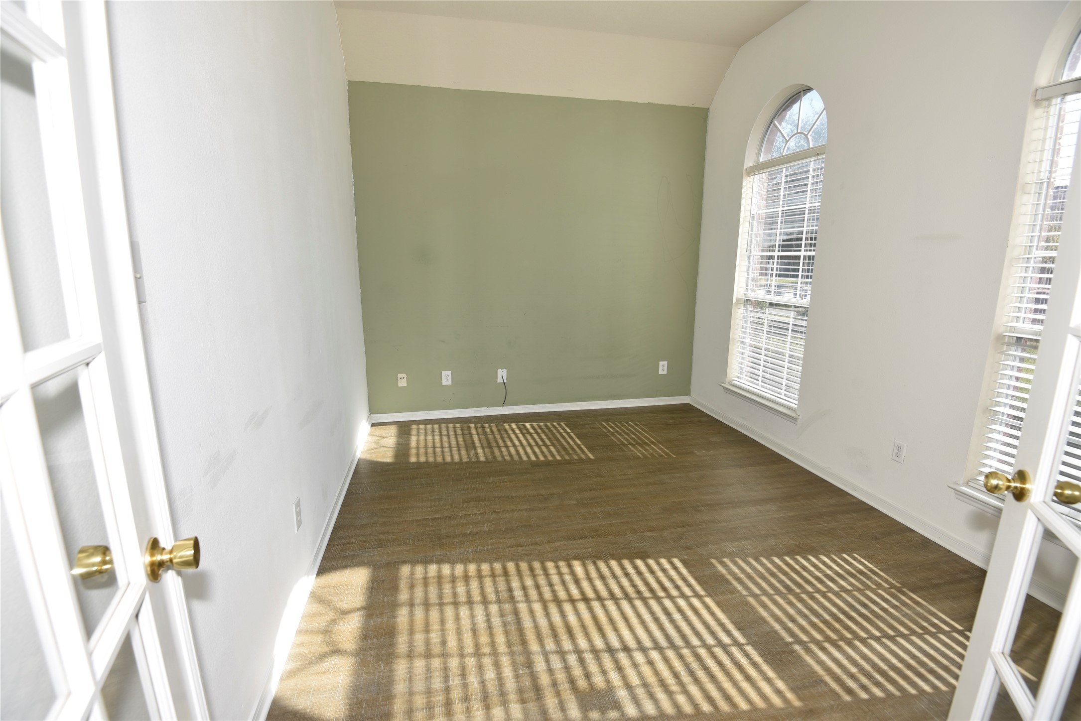 9907 Up Country Lane Conroe, TX 77385 - Photo 9 of 42