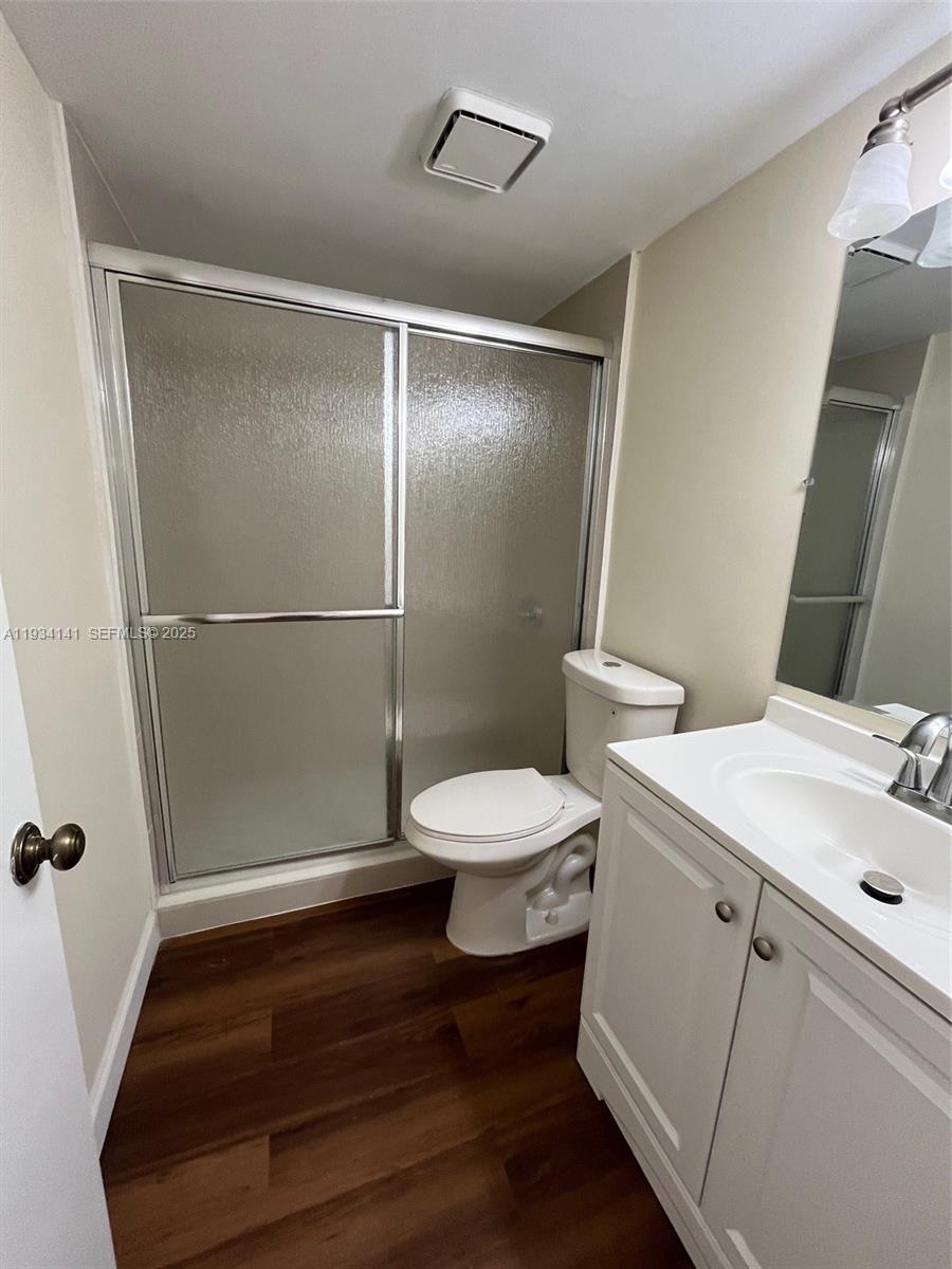 21121 Southwest 85th Avenue, Unit 311 Cutler Bay, FL 33189 - Photo 6 of 12
