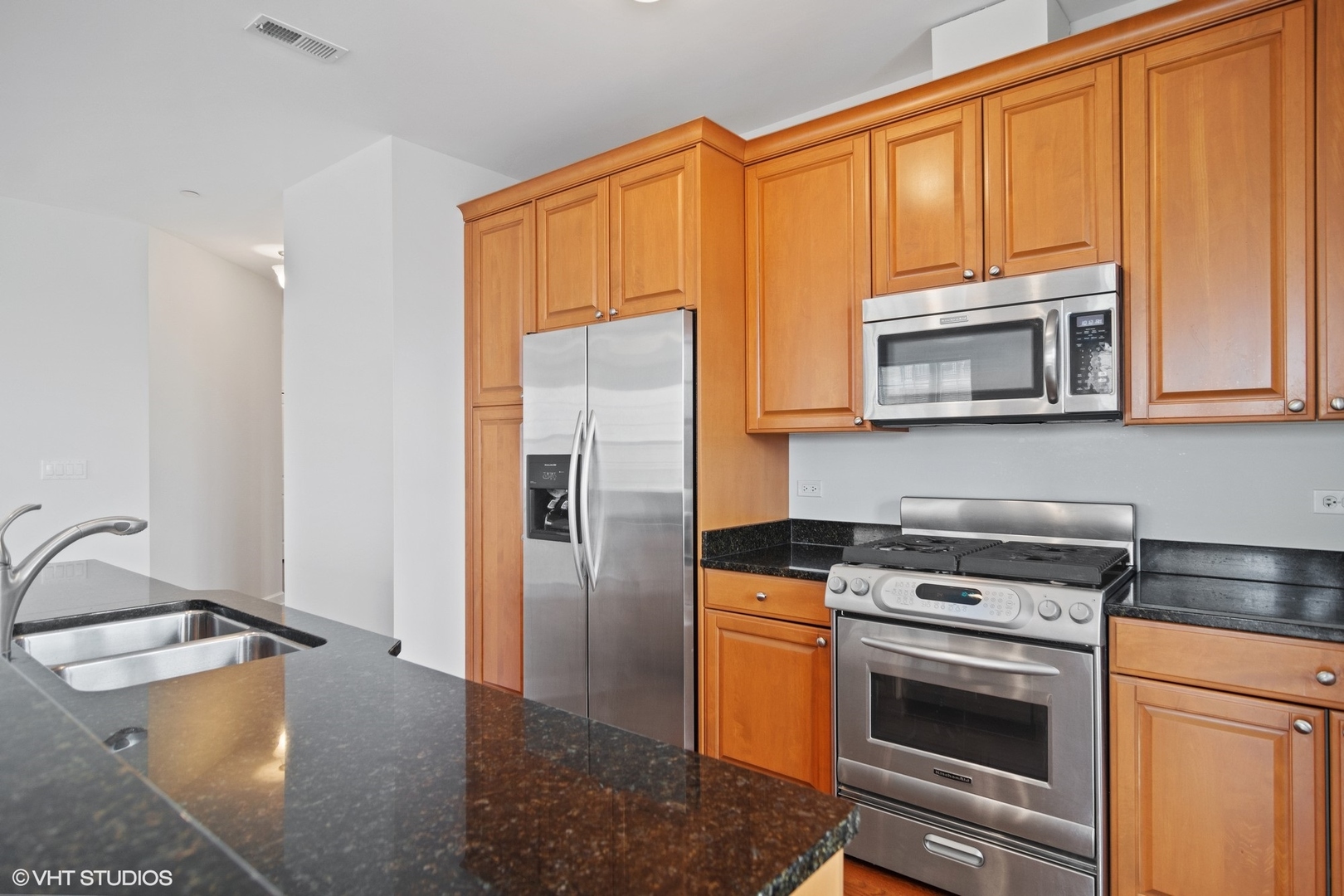 50 North Plum Grove Road, Unit 303E Palatine, IL 60067 - Photo 5 of 19