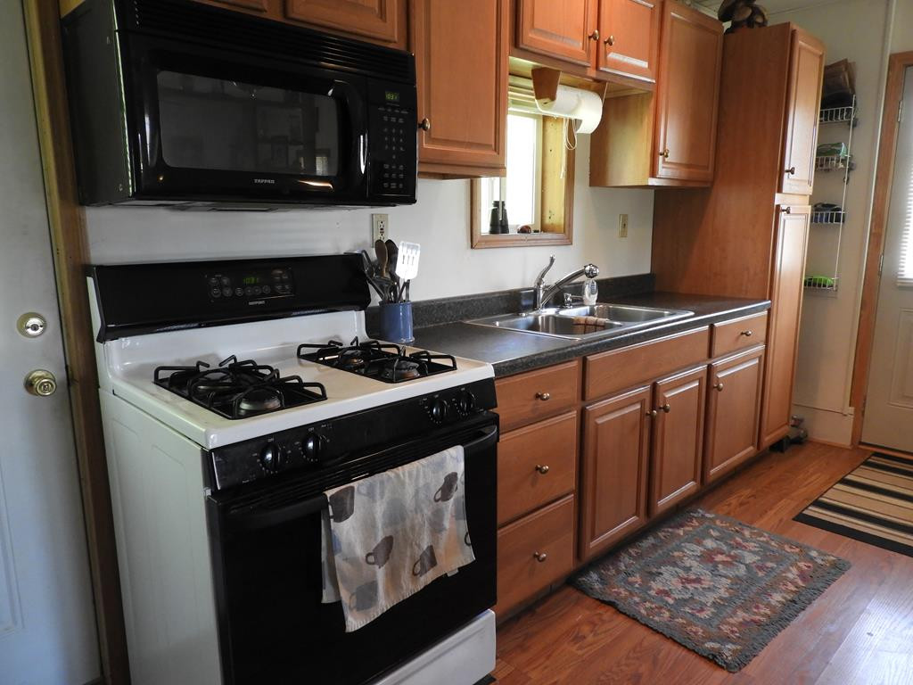 441 Creek Road Champlain, NY 12919 - Photo 9 of 36 Gallery Image 9