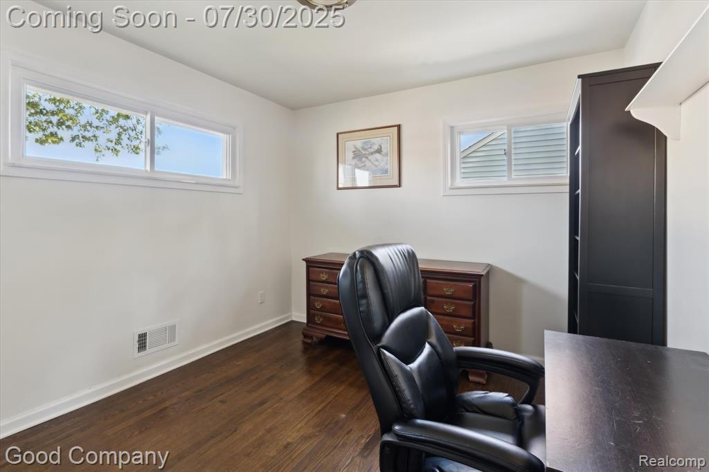 3578 Greenfield Road Berkley, MI 48072 - Photo 15 of 23 Gallery Image 15