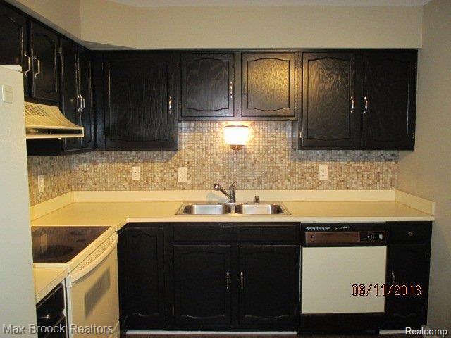 964 North Adams Road, Unit 3 Birmingham, MI 48009 - Photo 8 of 16 8.jpg
