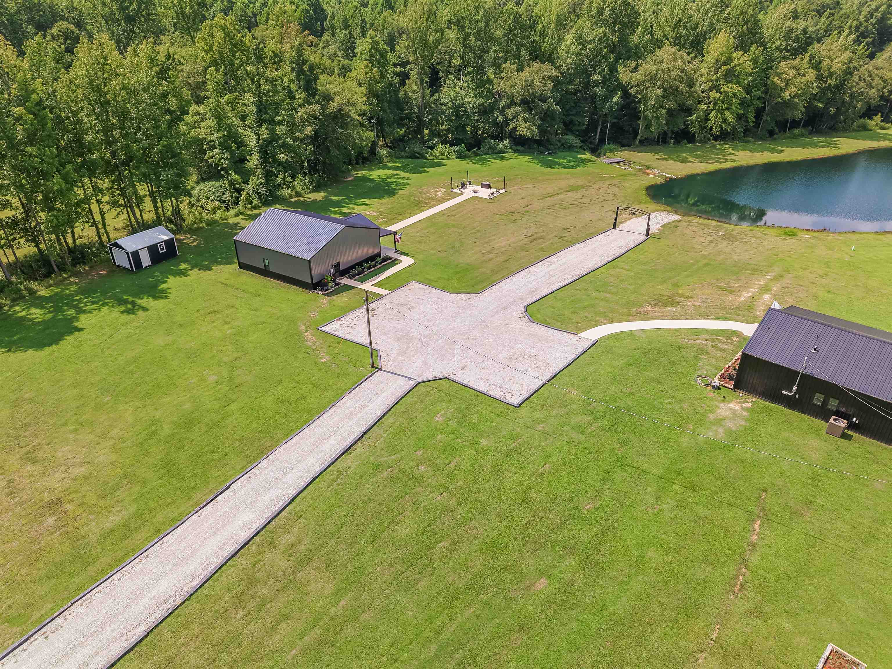 220 Front Road Toone, TN 38381 - Photo 5 of 40