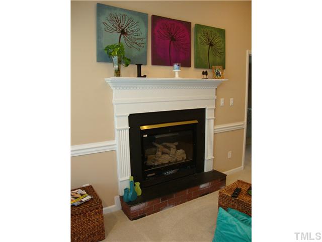 4445 Labrador Drive Raleigh, NC 27616 - Photo 3 of 25