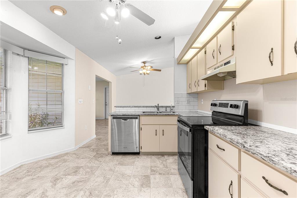 8340 Southwest 108th Loop Ocala, FL 34481 - Photo 16 of 69 Gallery Image 16