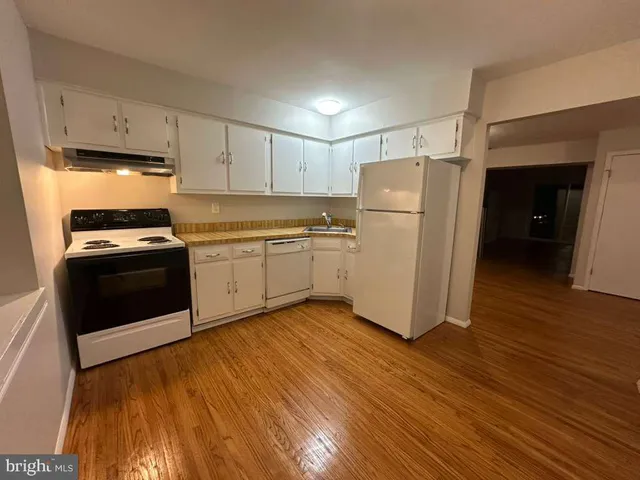 $1,990 | 113 Silver, Trenton, NJ 08690