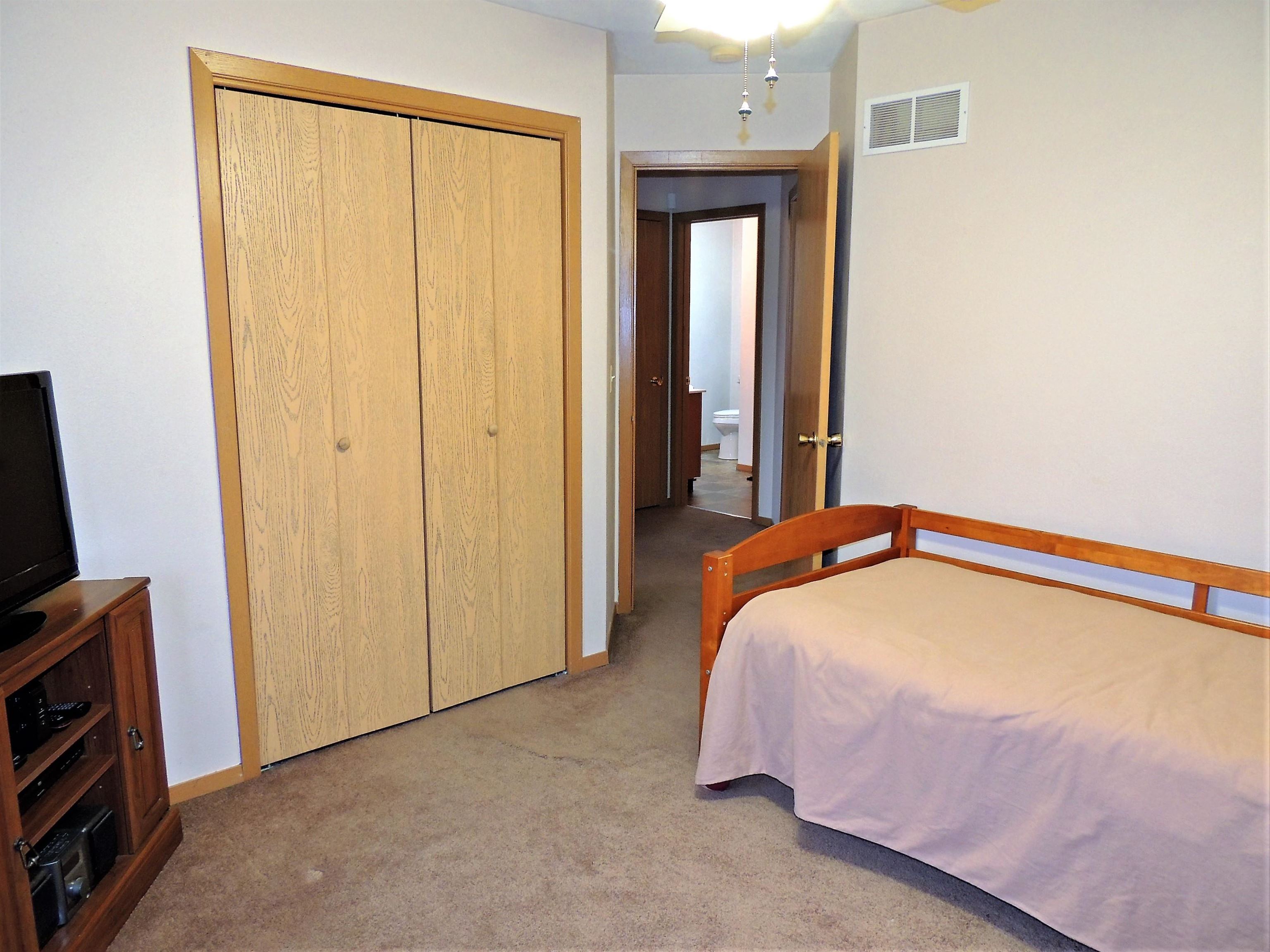 4101 Linden Road Rockford, IL 61109 - Photo 17 of 23 Gallery Image 17