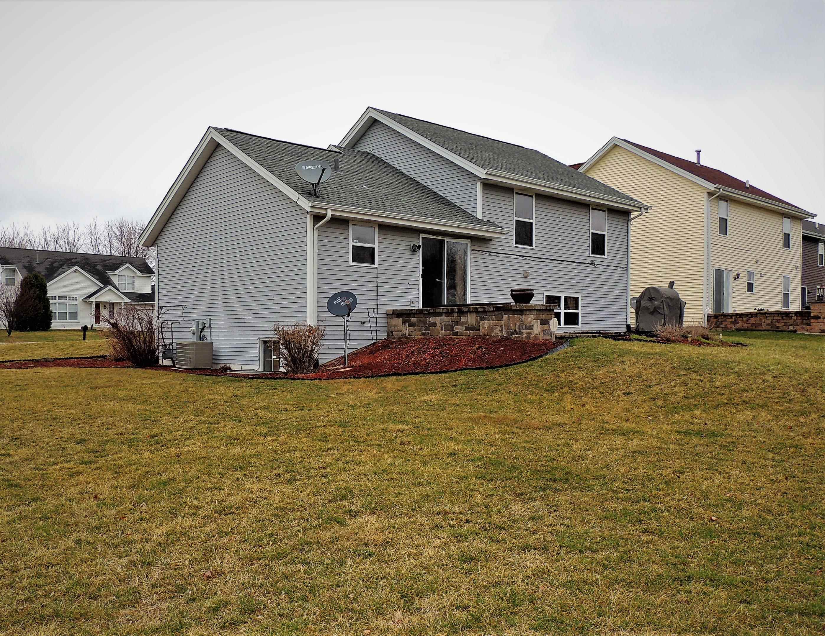 4101 Linden Road Rockford, IL 61109 - Photo 3 of 23 Gallery Image 3