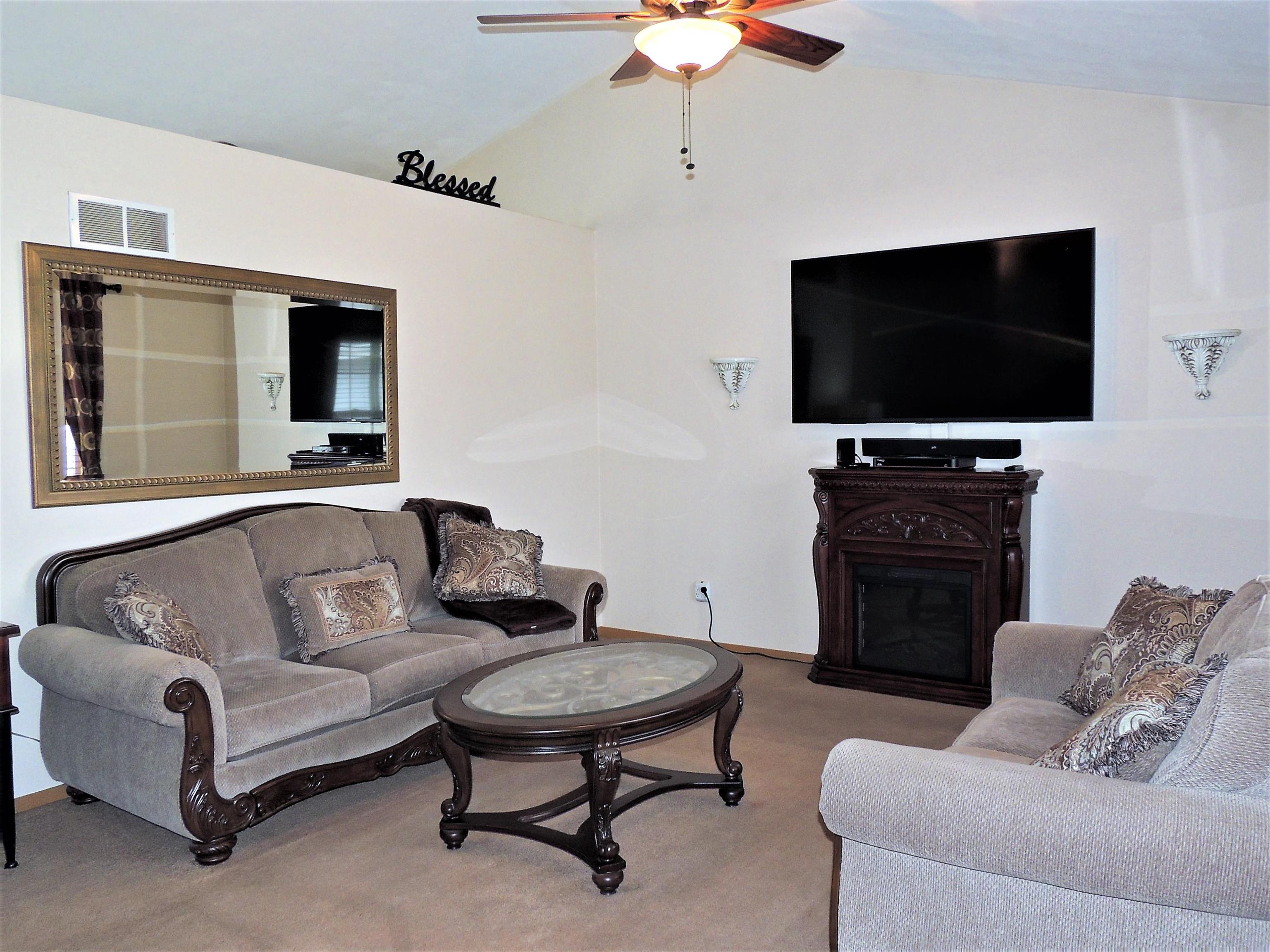 4101 Linden Road Rockford, IL 61109 - Photo 4 of 23 Gallery Image 4