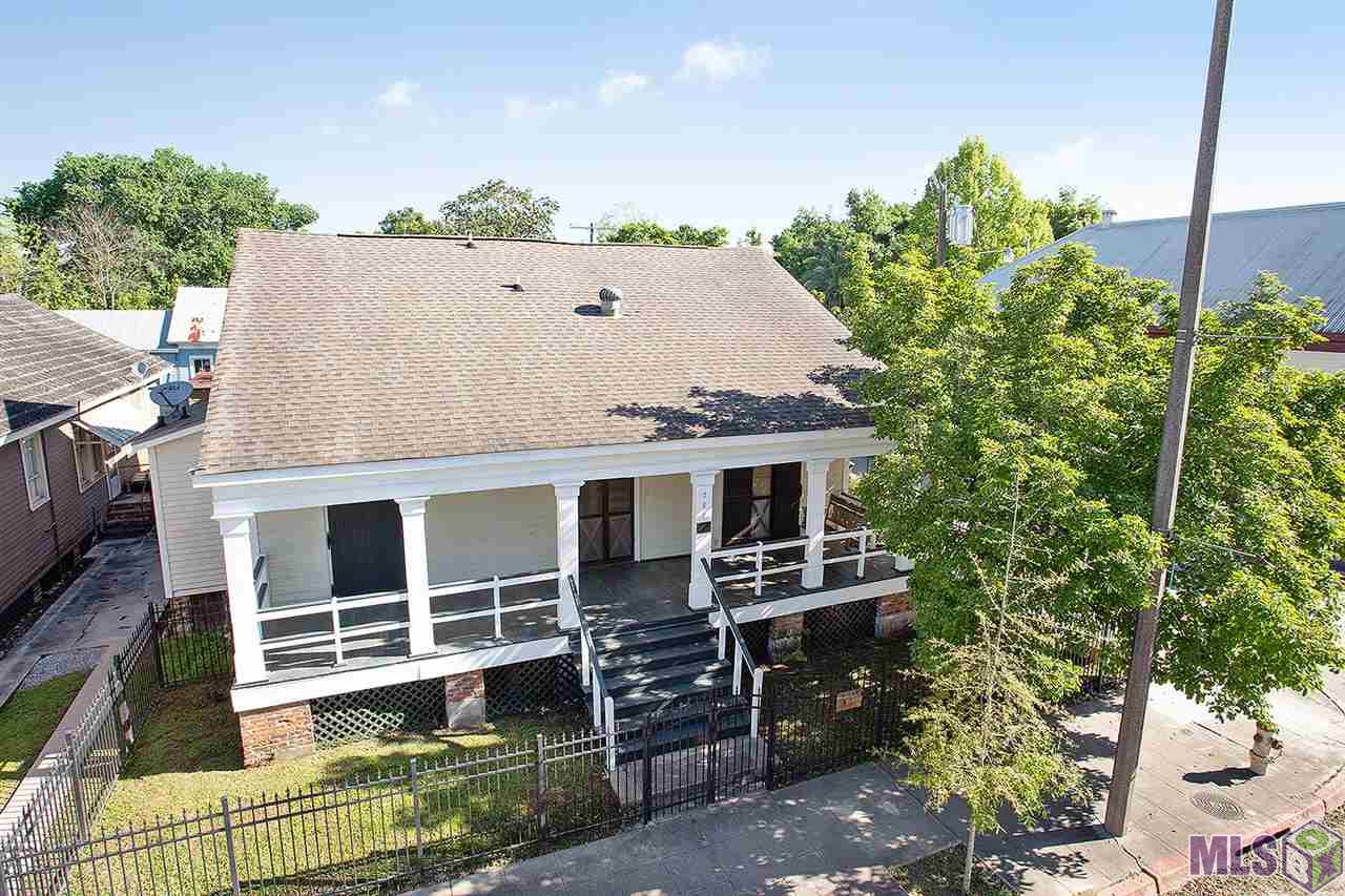 781 North Street Baton Rouge, LA 70802 - Photo 2 of 40 Lots of parking!