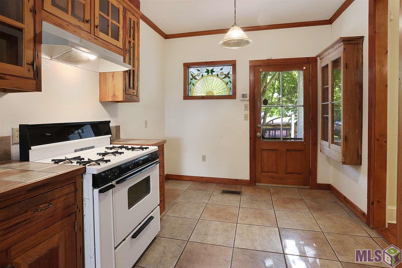 781 North Street Baton Rouge, LA 70802 - Photo 23 of 40 Kitchen and breakfast room