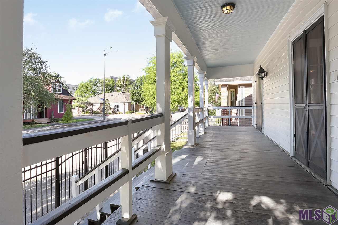 781 North Street Baton Rouge, LA 70802 - Photo 4 of 40 Beautiful front porch