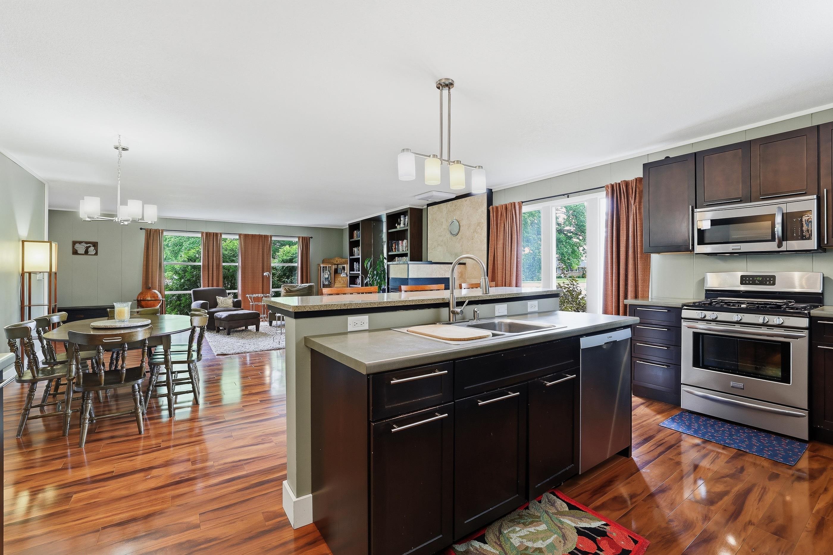 1024 Sunset Boulevard Stevens Point, WI 54481 - Photo 21 of 58