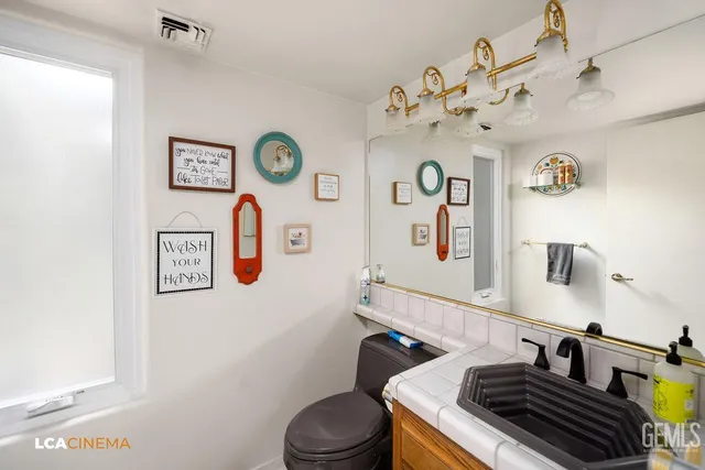 $499,999 | Undisclosed Address, Bakersfield, CA 93311