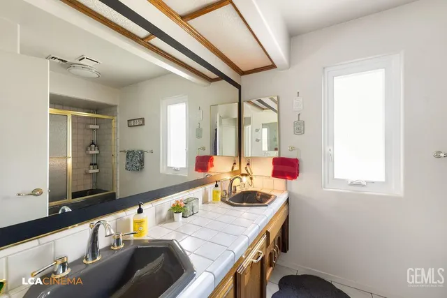 $499,999 | Undisclosed Address, Bakersfield, CA 93311