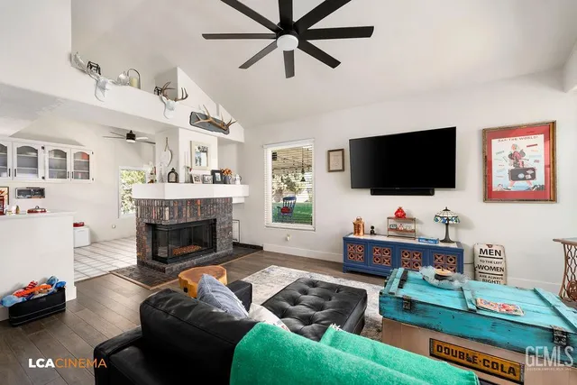 $499,999 | Undisclosed Address, Bakersfield, CA 93311