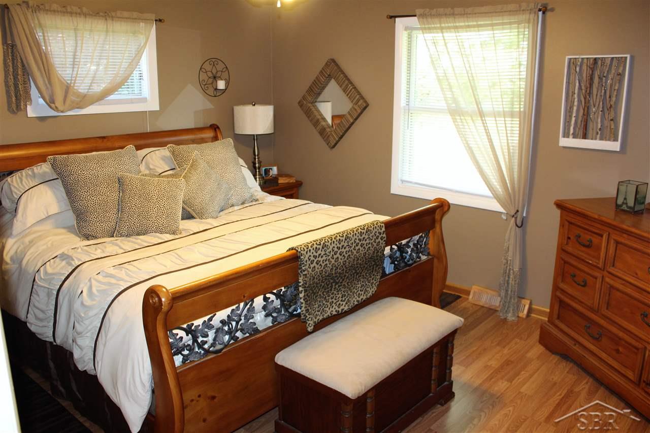 9101 Sheridan Road Burt, MI 48417 - Photo 14 of 21 31348416-13.JPG