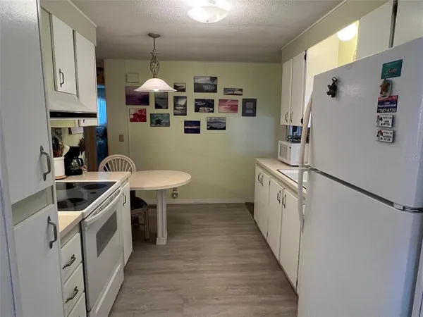 $98,500 | 52 Frangipani Circle, Largo, FL 33770