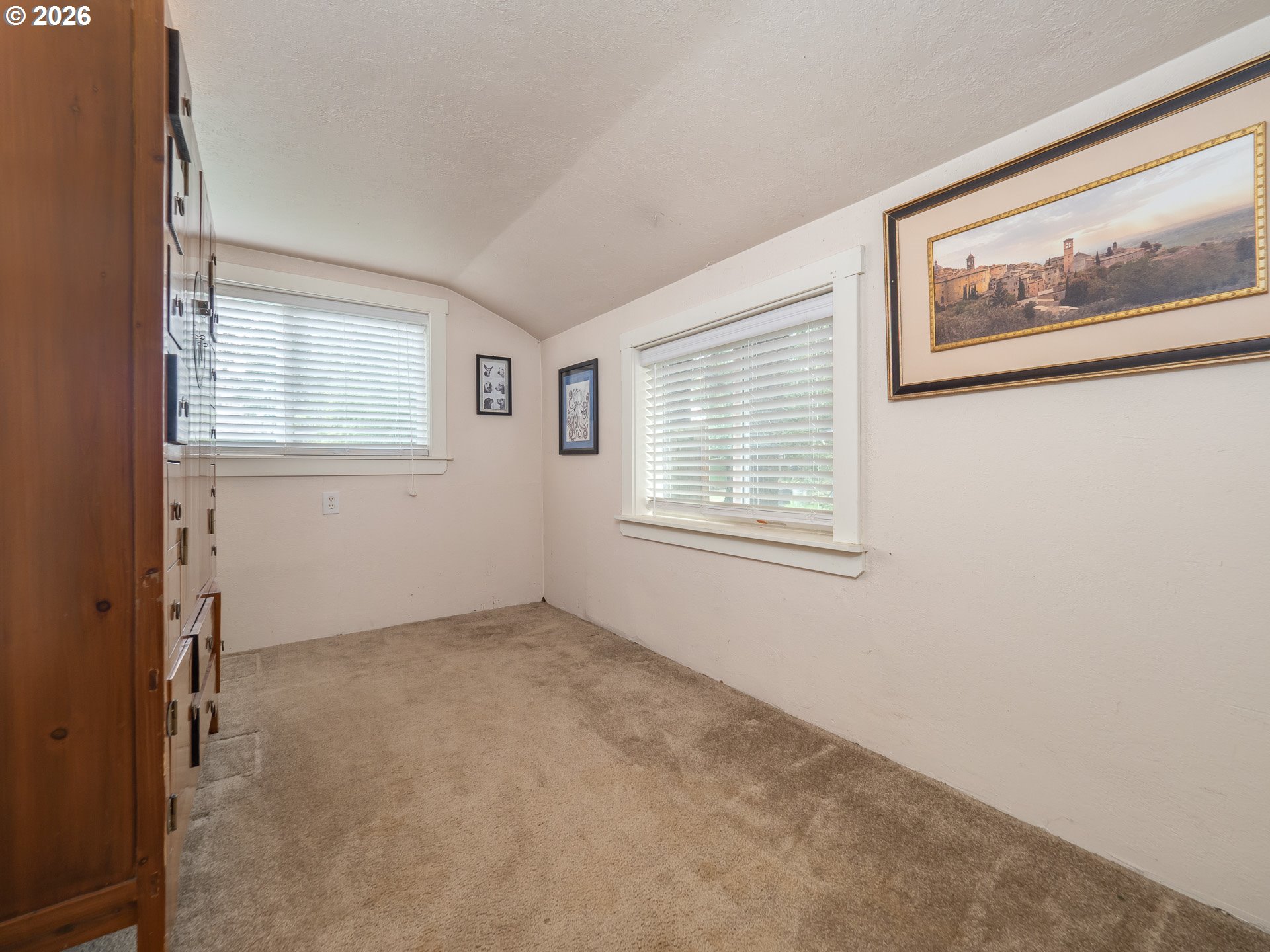 336 North 5th Street Carlton, OR 97111 - Photo 29 of 48 an empty room with windows