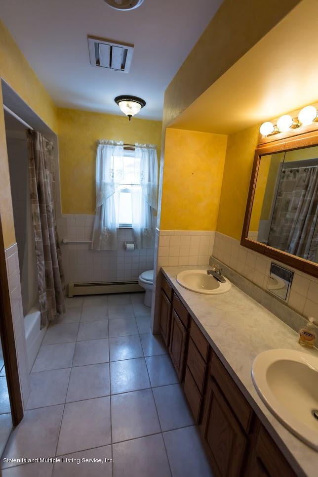 159 Foster Road Staten Island, NY 10309 - Photo 12 of 30 bathroom3