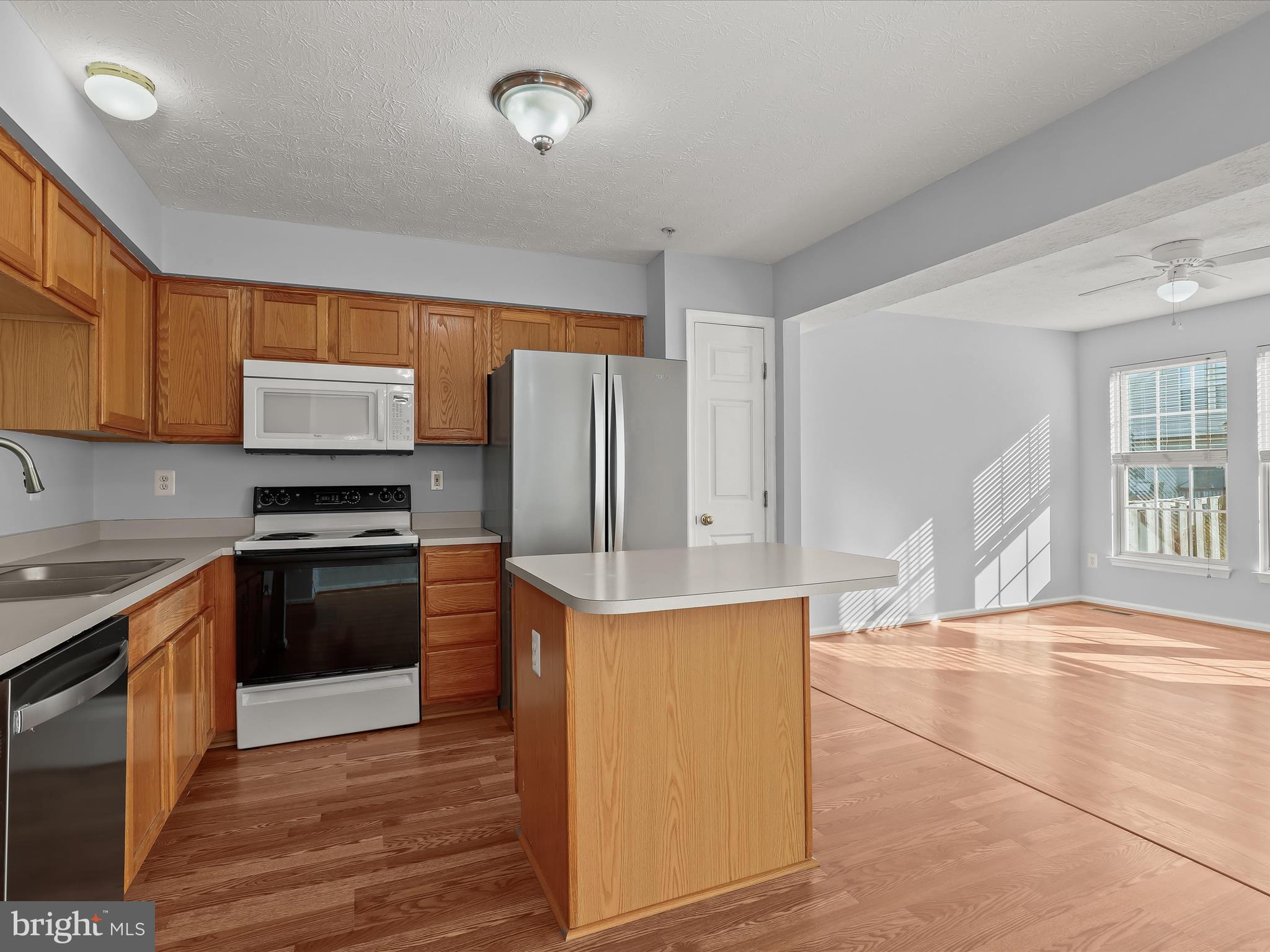 5306 Leavers Court Rosedale, MD 21237 - Photo 12 of 50 Kitchen