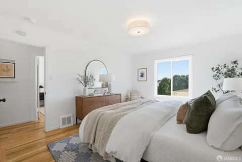 $995,000 | 1405 34th Avenue, San Francisco, CA 94122