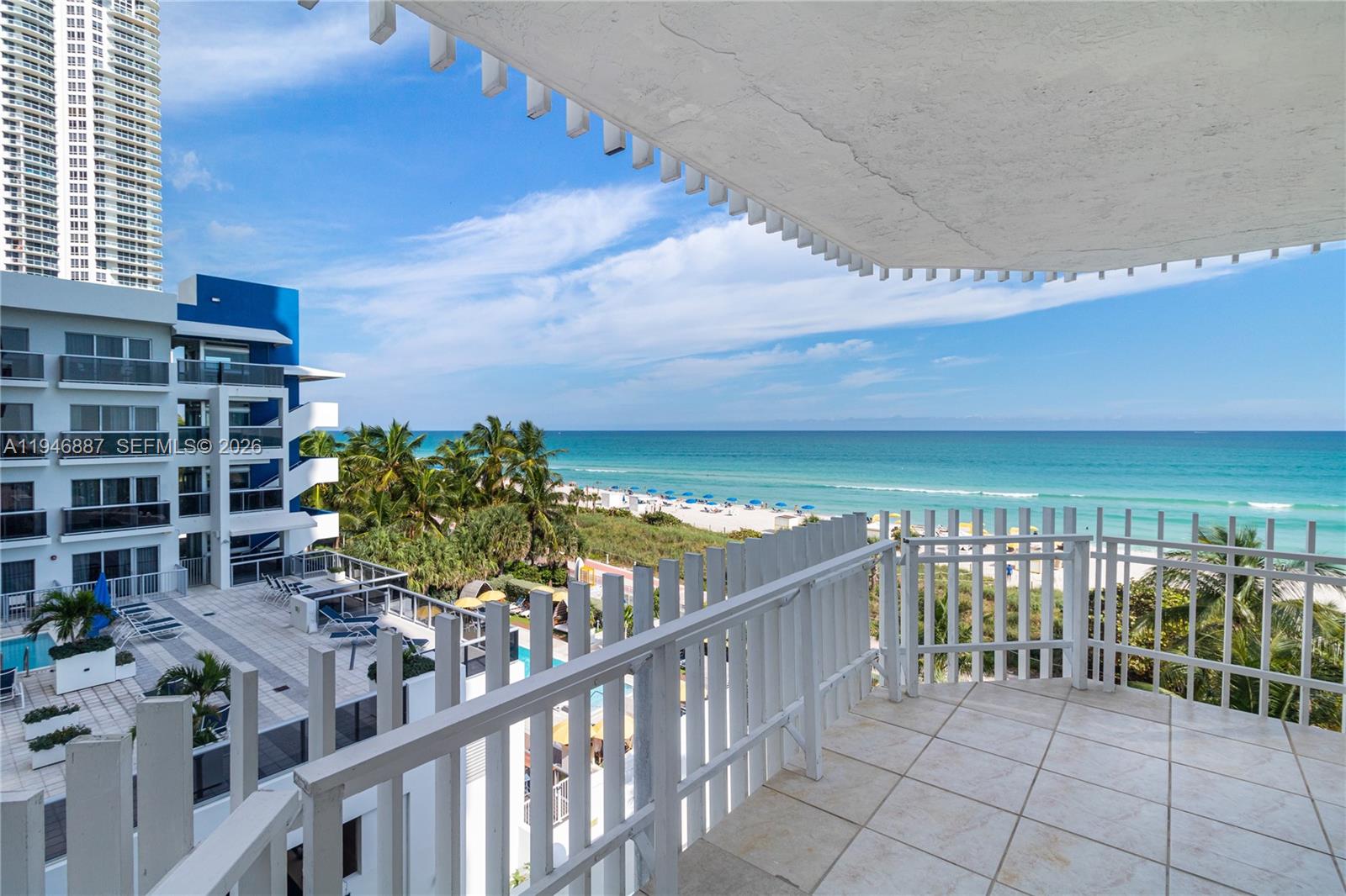 6061 Collins Avenue, Unit 6F Miami Beach, FL 33140 - Photo 14 of 30