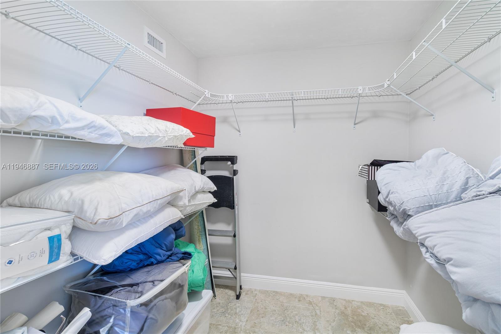 6061 Collins Avenue, Unit 6F Miami Beach, FL 33140 - Photo 23 of 30