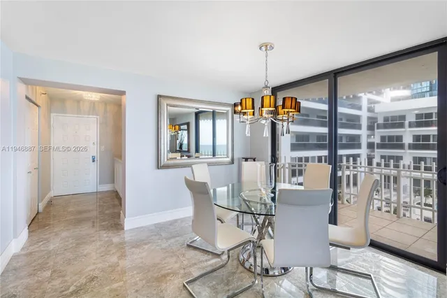 $4,000 | 6061 Collins Avenue, Unit 6F, Miami Beach, FL 33140