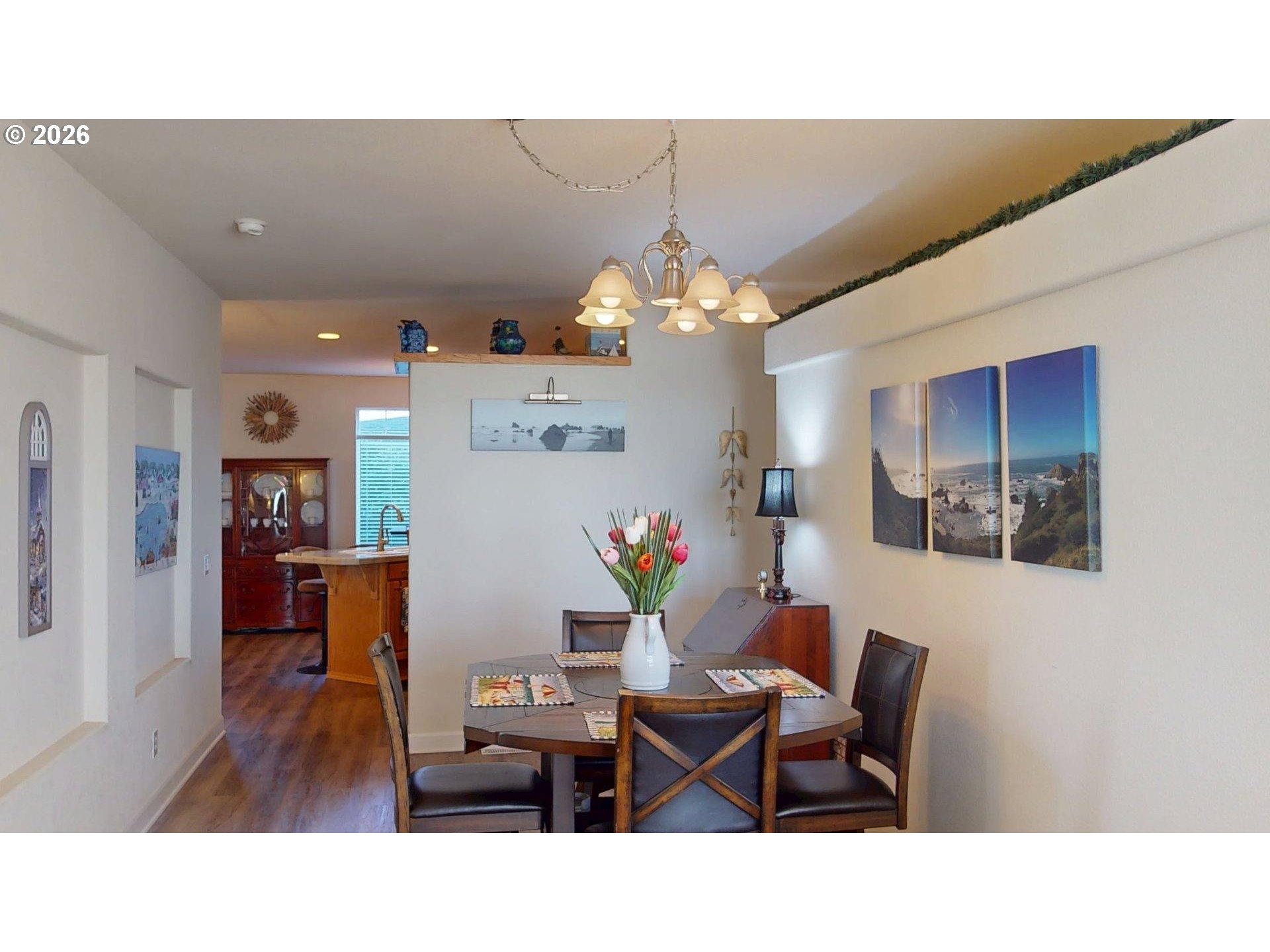 98126 West Benham Lane, Unit 17 Brookings, OR 97415 - Photo 16 of 48 Dining Room