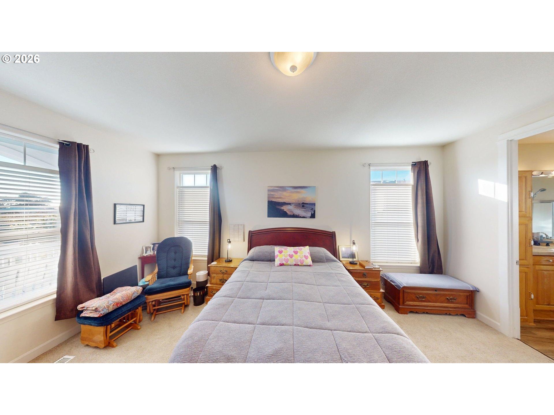 98126 West Benham Lane, Unit 17 Brookings, OR 97415 - Photo 21 of 48 Bedroom, Owner's Suite