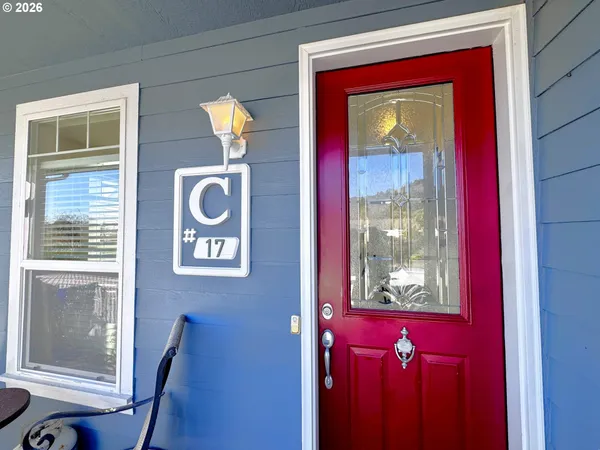 $355,000 | 98126 West Benham Lane, Unit 17, Brookings, OR 97415