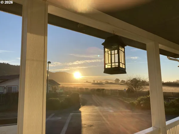 $355,000 | 98126 West Benham Lane, Unit 17, Brookings, OR 97415